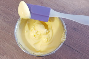 recette diy crème anti repousse anti poils huile de souchet olivem 1000