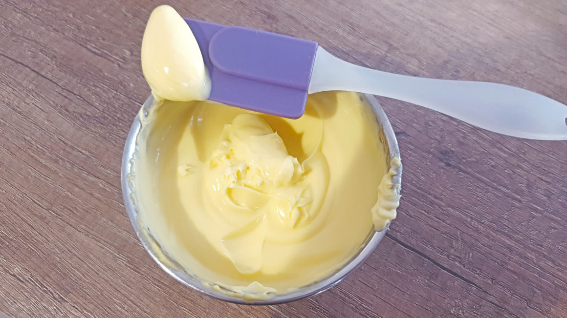 recette diy crème anti repousse anti poils huile de souchet olivem 1000