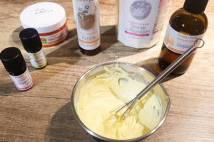 creme peau sèche huile essentielle myrrhe